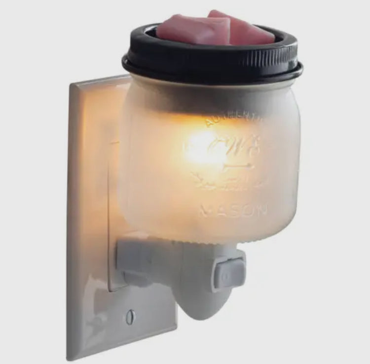 GLASS MASON JAR PLUG IN